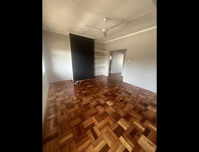 63M² OFFICE TO LET IN WESTVILLE
